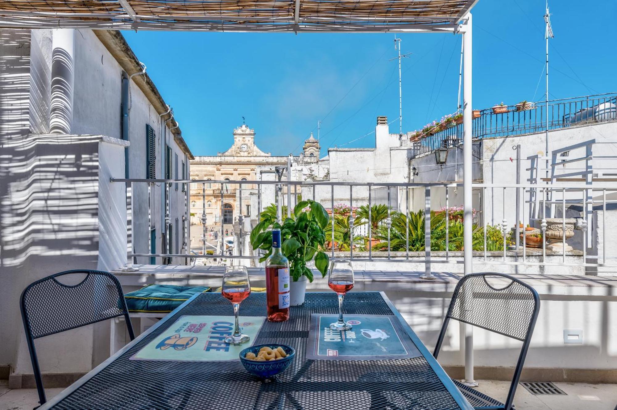 Ostuni Style - 2 Terraces With Sea Views Apartman Kültér fotó